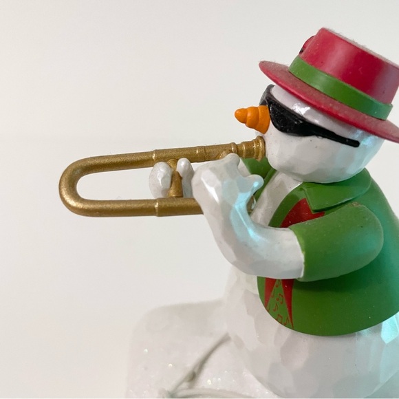 Hallmark Snowman Wireless Band Trombone Tony Music and Movement Flaws - Picture 16 of 17